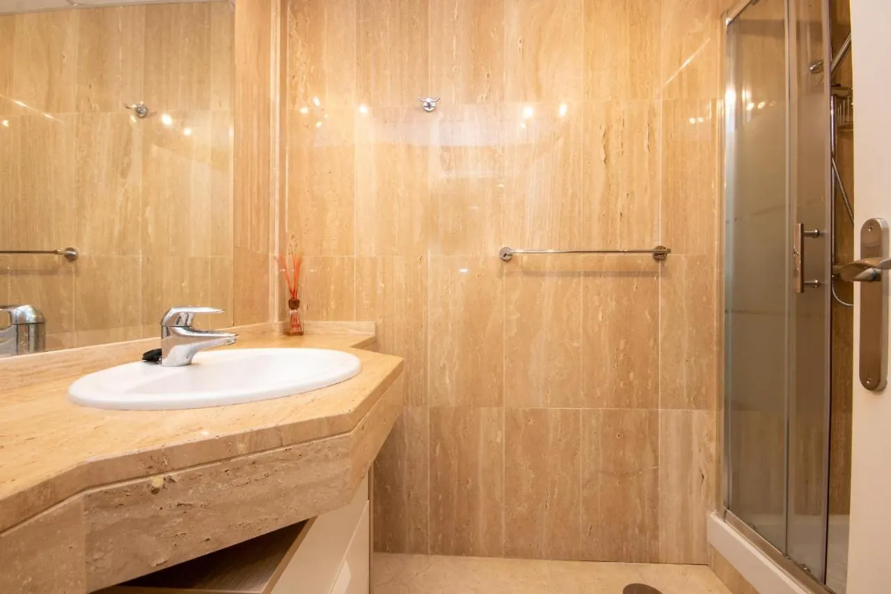 Ground Floor Apartment, Los Jardines De Santa Maria Elviria Marbella