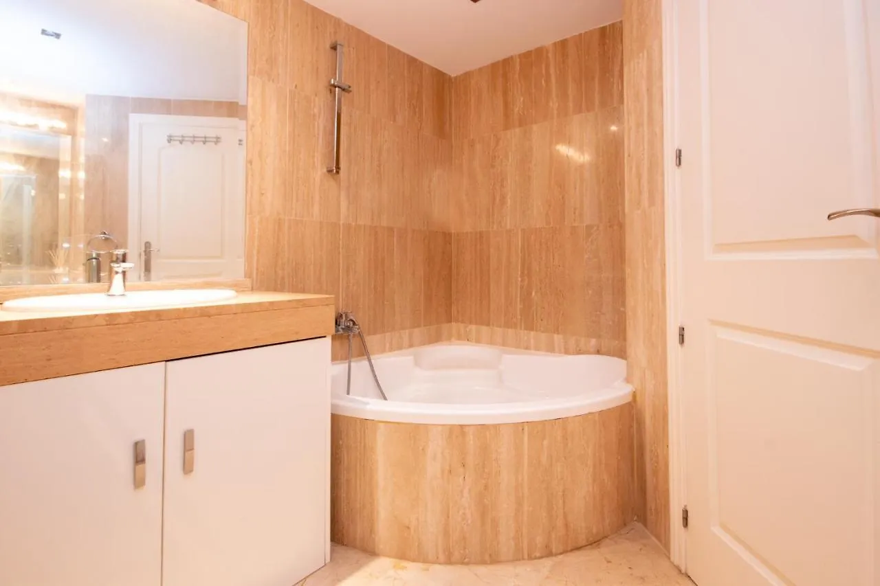 Ground Floor Apartment, Los Jardines De Santa Maria Elviria Marbella Appartamento